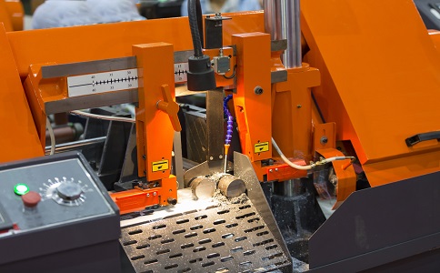 都昌龙门带锯床具备哪些优点？